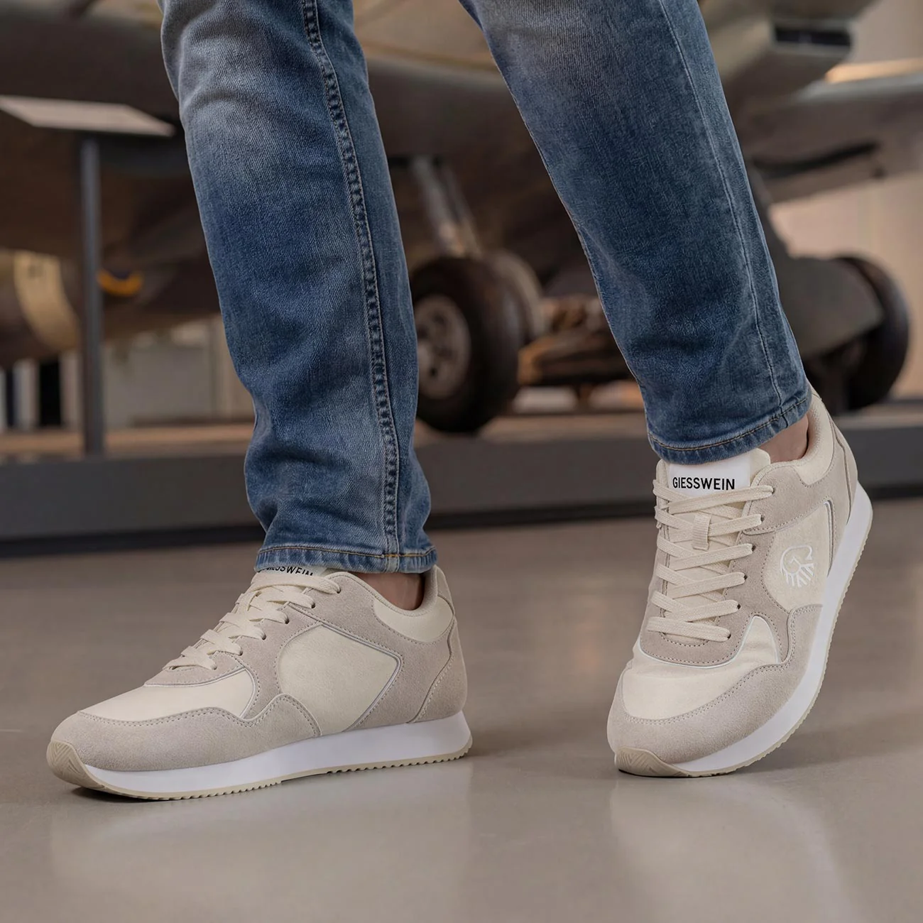 Retro Runner Men - Image 12